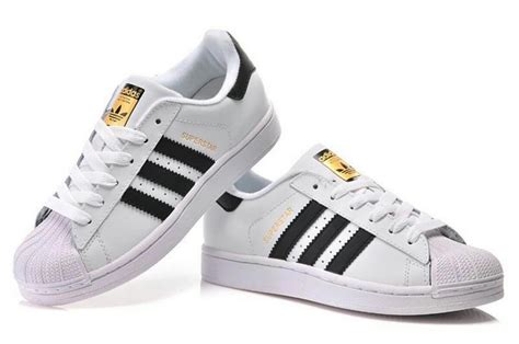 Cheap Adidas Superstar sneakers on AliExpress 